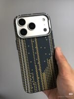 Protectums Luxe Pixel Redium Light Glow Case for iPhone - Image 4